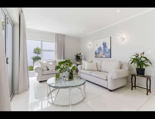 4 BEDROOM CLUSTER FOR SALE IN BRYANSTON